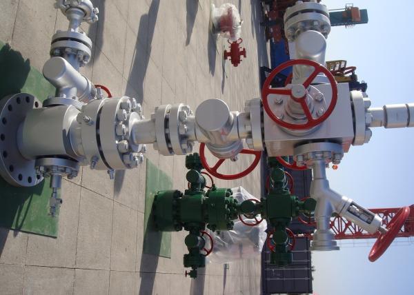 Oil Well Christmas Tree Equipment , Gas Production / Oilfield Christmas Tree API 6A