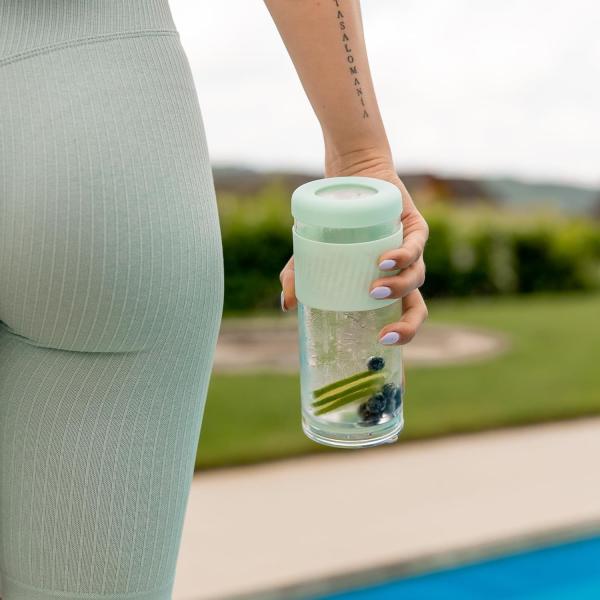 Glass Cups With Lids and Straws -20 Fl Oz- Perfect Size Iced Coffee Cup - Smoothie Cup With Bamboo