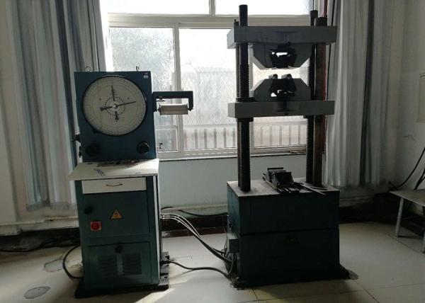 Steel 120m Radio Antenna Tower 5 - 180 KM / H Wind Pressure Customized Design