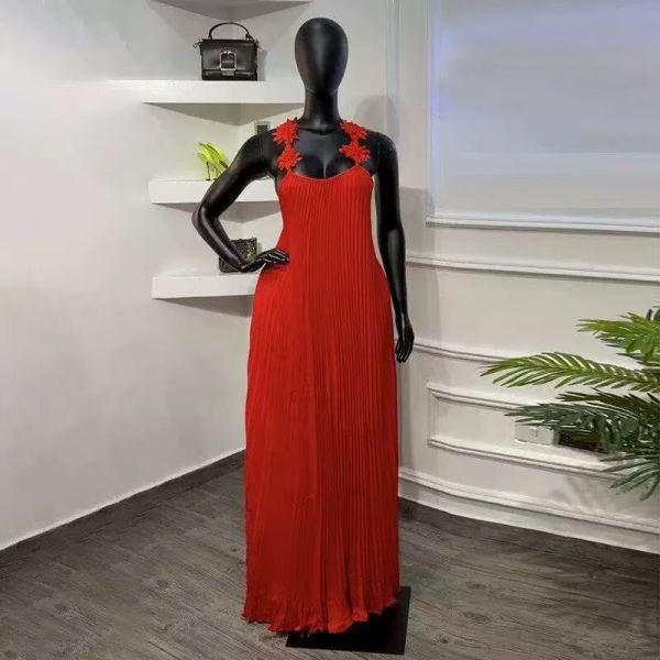 Elegant Petal Hem Maxi Dress - Stylish Long Dress with Unique Floral Detail