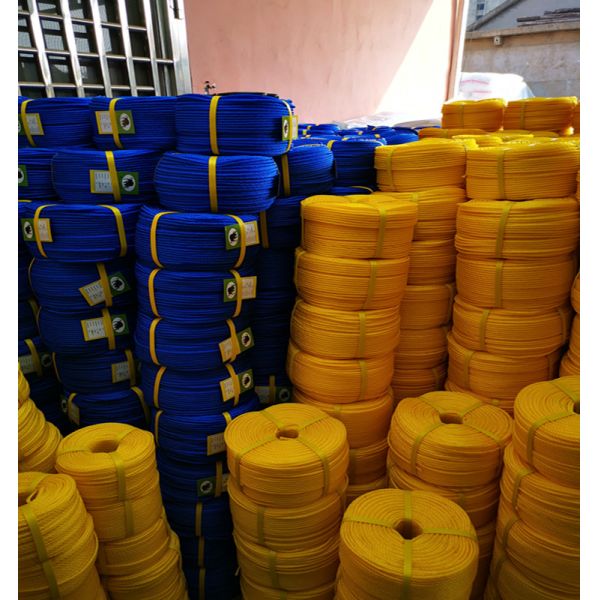 High Quality 3 Strand Polyethylene Twisted PE Monofilament Ropes For Packaging Fishing