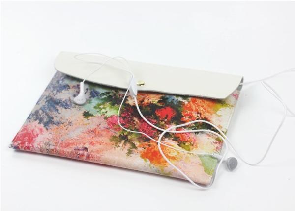 The new Japanese-style floral print leather clutch evening bags tide