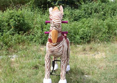 Place a large children's play equipment Gema mechanical horse with the pedal horse park