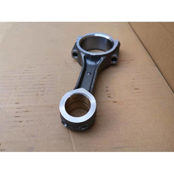 Moteur à moteur diesel 4HG1 4HL1 Rod de raccordement 8971350320 8944734436 Portant deux étalons Stagger Piston trou de broche 36 mm