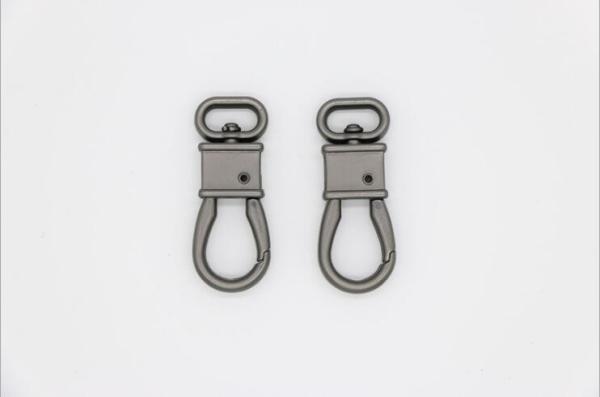 Manufacturing gunmetal color zinc alloy metal 13.7 mm snap hook hk with high plating