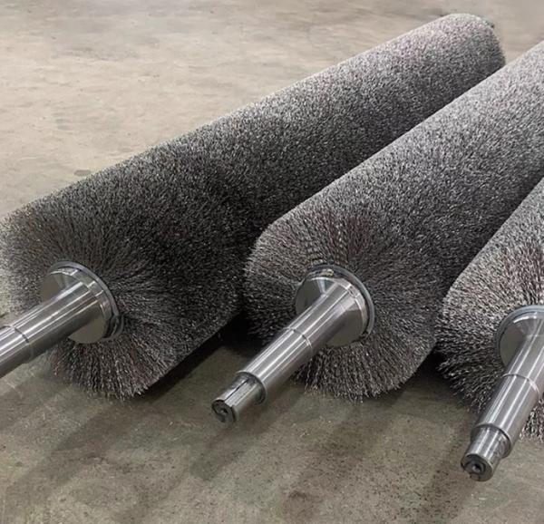 Crimped Industrial Cleaning Brush Roller Industrial Spiral Coil Roller Brush Steel Wire Roller Polishing Brush