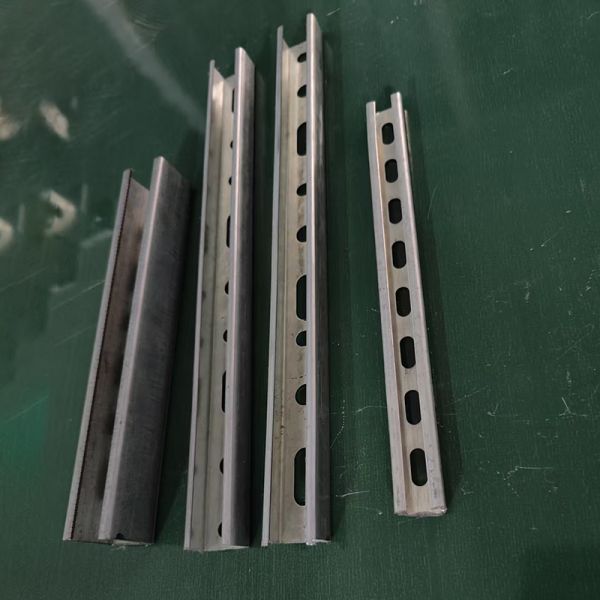 20ｘ10 Cold Formed Slotted C Channel For Steel Structure And Building Constructio
