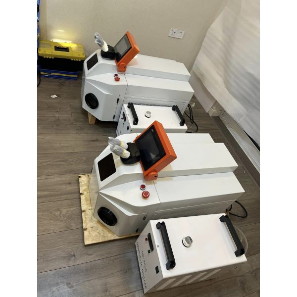 Laser Spot Jewellery Laser Welding Machine for Gold and Silver Soldering Machine Jewelry Laser Welder for Gold