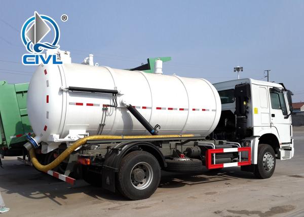 EURO II 6M3 290hp Howo Sewage Suction Truck , Pump Speed 500r / Min Sewage Vacuum Tank Trucks