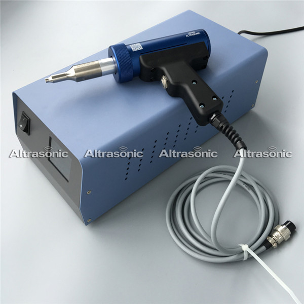 Spot Handheld Ultrasonic Welding Machine 35k With Digital Generator