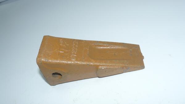 Construction Machinery 6Y3222 Tooth Alloy Steel Casting Bucket Teeth J225