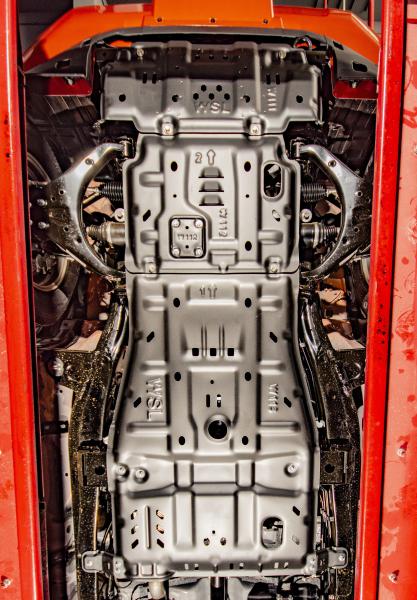 2021 ISUZU D-MAX 4x4 Car Engine Guard with Customized Black Skid Plate and Assurance