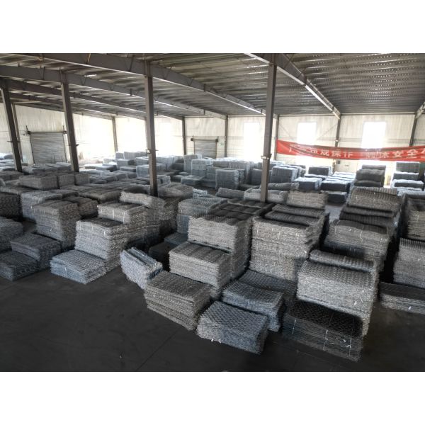 Heavy gauge wire gabion stone cage for retaining walls erosion control riverbank protection and landscaping construction