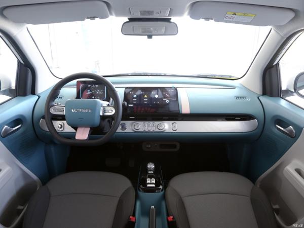 28kWh Chang'An Lumin Mini EV Car Used Slow Charge 9.5 Hours