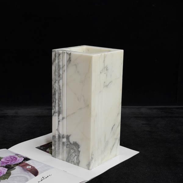 Natural Marble Flower Vase Marble Bud Vase Scratch Resistant For Interior Decoration