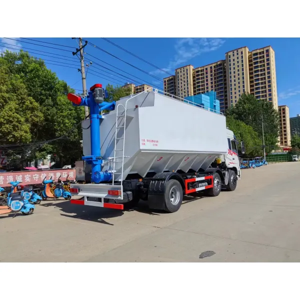High-Capacity 47cbm Feed Transport Bulk Grain Delivery Truck
