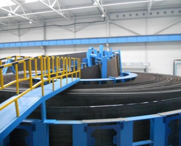 linha equipamento 35KW do tubo de 8M Horizontal Steel Strip do acumulador
