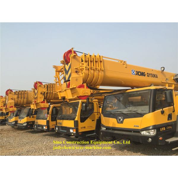Yellow Telescopic Truck Crane 50t Boom Hydraulic Mobile Truck Crane QY50KA