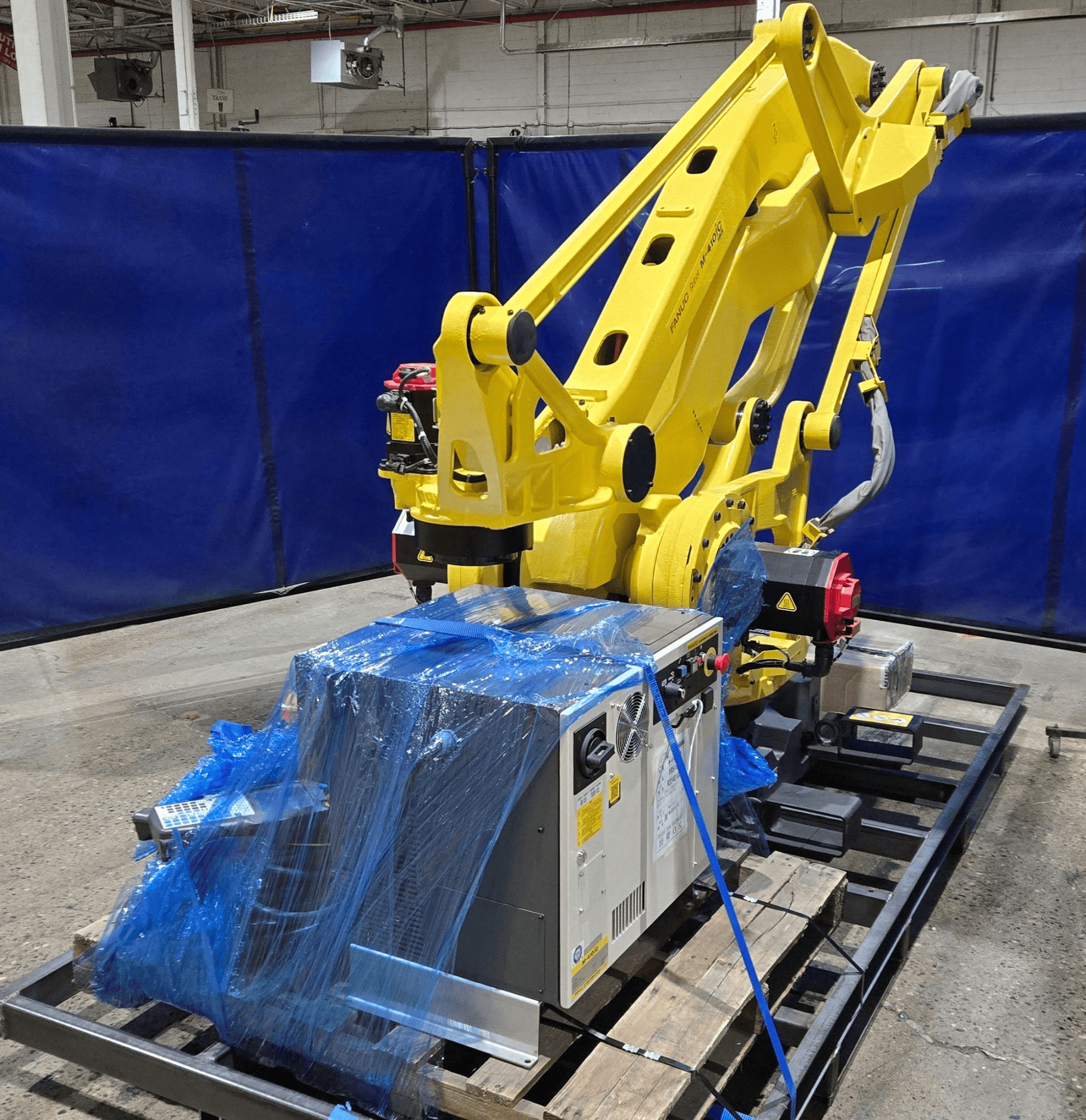 Accuracy 4 Axis Box and Bag Palletizing Robot Fanuc M-410iC/185 Material Handling Industrial Customized Robot Grippers 