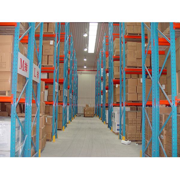 Heavy Duty Industrial Pallet Racking System Steel Warehouse Pallet Rack 6000kg Capacity