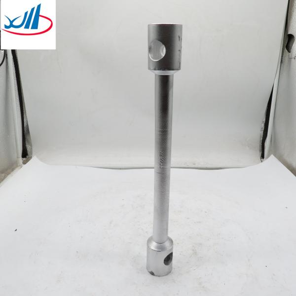 Tool 32x33 Tire Torque Wrench For Repairing Trucks