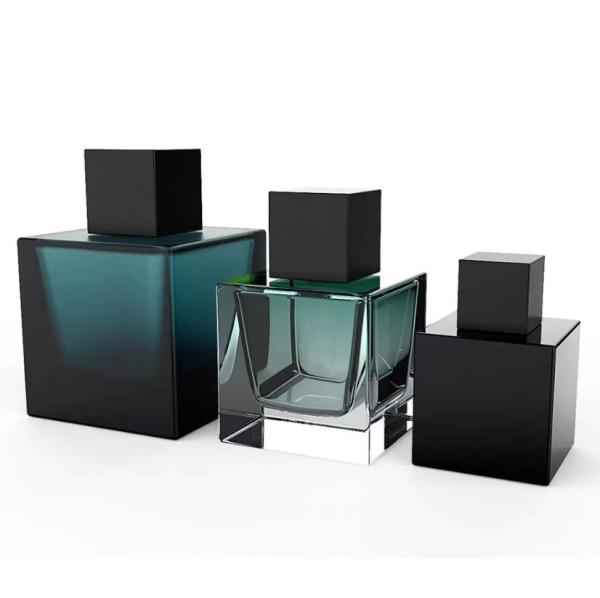 De alta qualidade Luxury Square Design 30ml 50ml Vidro Vazio Perfume Spray personalizado Botão com tampa