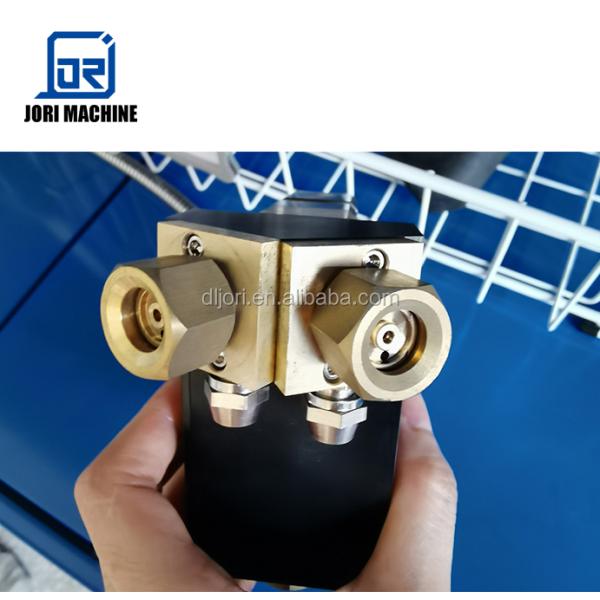 Latest Automatic Glasses Case Two Heads Glue Spray Gun Gluing Machine