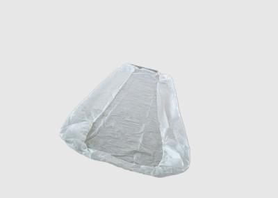 White Color DDisposable Bed Sheets , Disposable Massage Bed Covers Liquid Proof