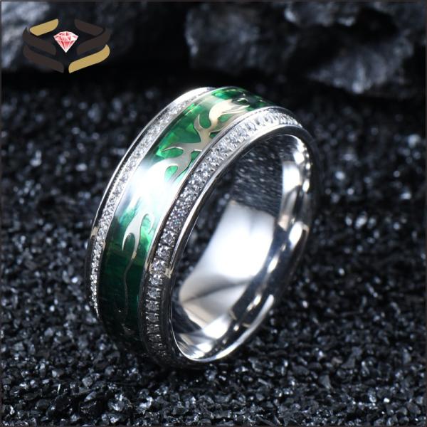 Hombres Plata Titanio Cubico Zirconia Anillo de Boda Con Nubes de Plata Y Incrustación de Foliu Verde
