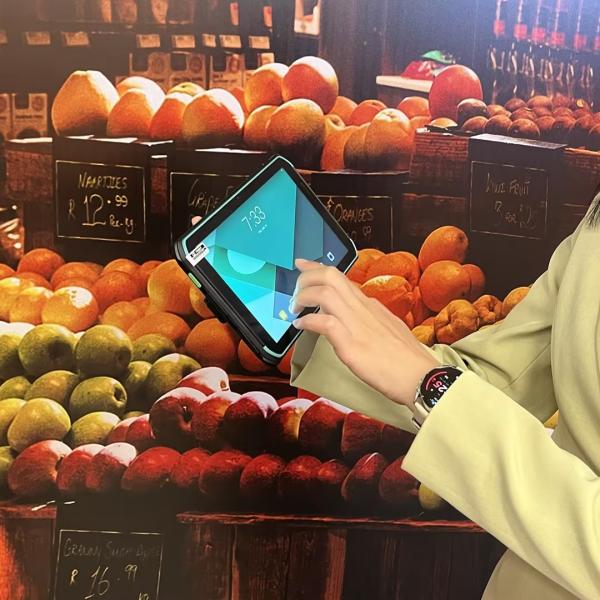 IP66 Industrial Tablet Dustproof Android Handheld Tablet 6GB Ram Built To Withstand Tough Conditions