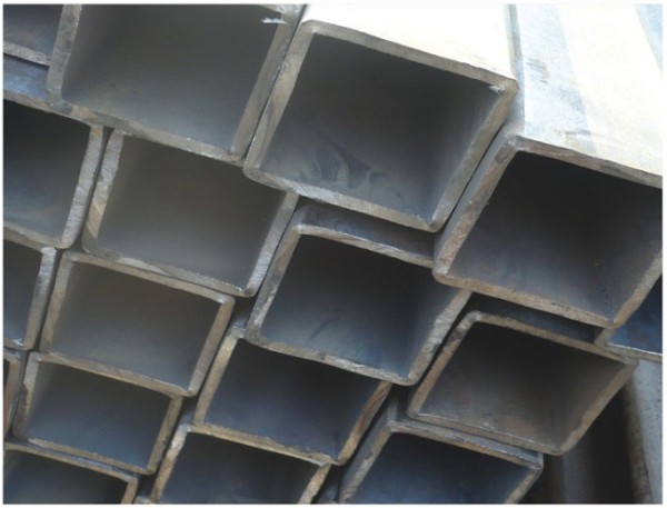 Round Square Rectangle Galvanized or Oiled ERW Welded Steel Pipe for Structural and Industrial Applications