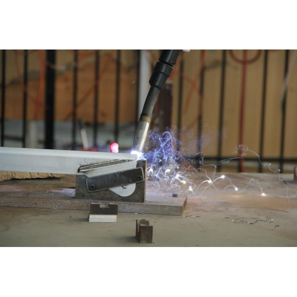 Perfil de aluminio de la soldadura completa de las piezas del CNC de la fabricación de la soldadura que trabaja a máquina para Scaffol de aluminio