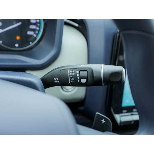 Isuzu JMC Grand Avenue camion à essence 4x4