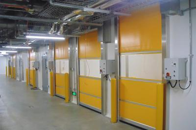 Sala de limpeza Portas rolantes de alta velocidade com interface homem-máquina inglesa