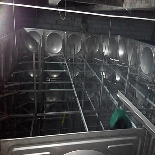 Hotel / Bar Insulated Water Tank 100 Cubic Meter Capacity For Hot Water