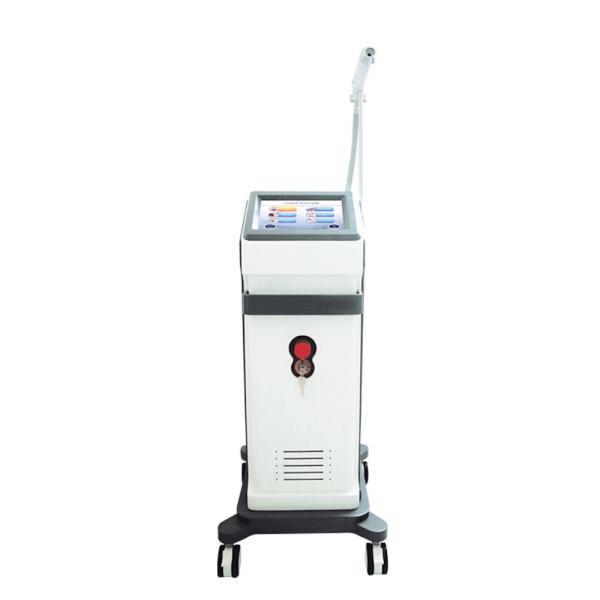 110V 1064nm Q comutou a pálpebra Pico Laser Tattoo Removal Machine do laser do ND YAG