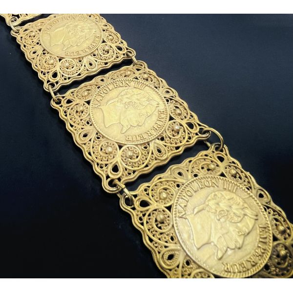 Full Auto PVD Plating Machine with Mirror Finish Technology and Anti-Tarnish Coating for Jewelry