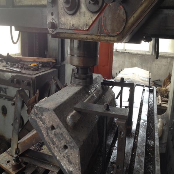 High Chrome Kleemann Blow Bar For Impact Crusher Wearing Parts factory price  in stock casting blow bar