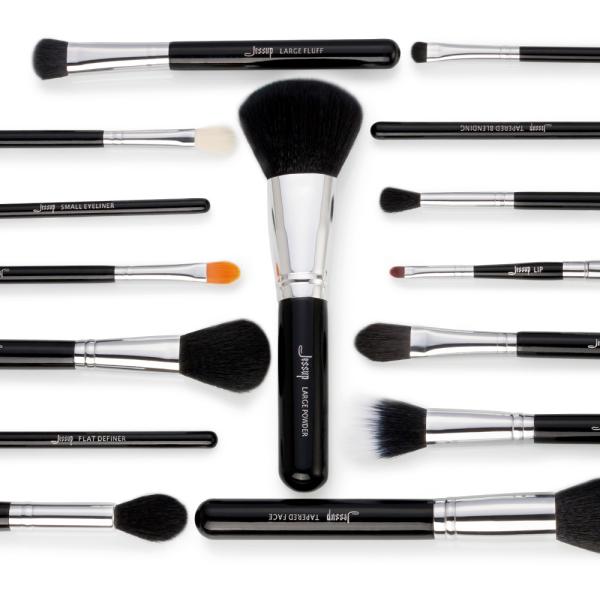 Dome Shaped Essential Makeup Brushes Set Cruelty Free Jessup Brush Set