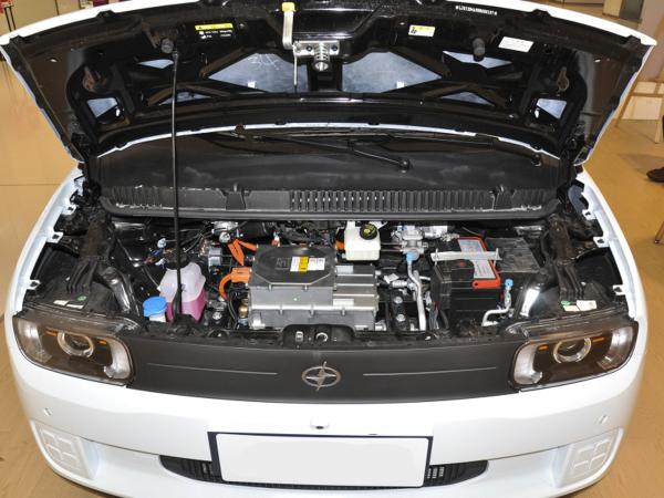 carros elétricos de 3.84m LFP Front Drive Small Street Legal com 150km 300km pela carga