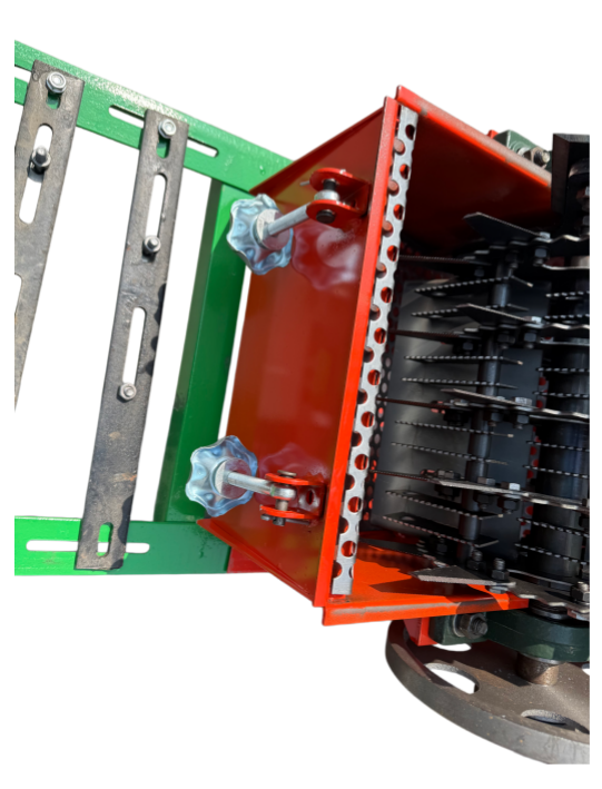 Sheep Duck Feed Grass Kneading Machine 3KW Iron Stalk Crusher For Agriculture