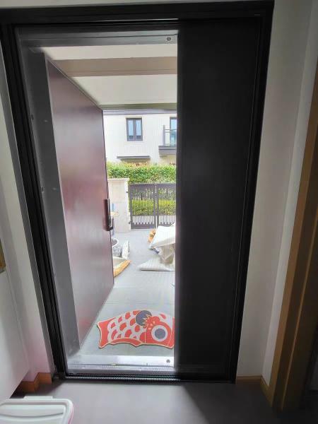 Fly Screen Doors Retractable Fly Screen Aluminum Alloy Sliding Doors Screen 360*280CM
