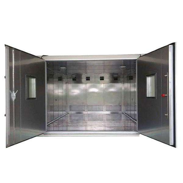  Walk In Environmental Chamber For  And Interior Component Testing