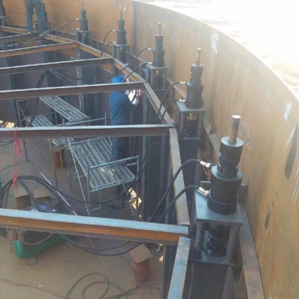 Simple Chuck Type Tank Construction Equipment Hydraulic Jack for Accurate Positioning