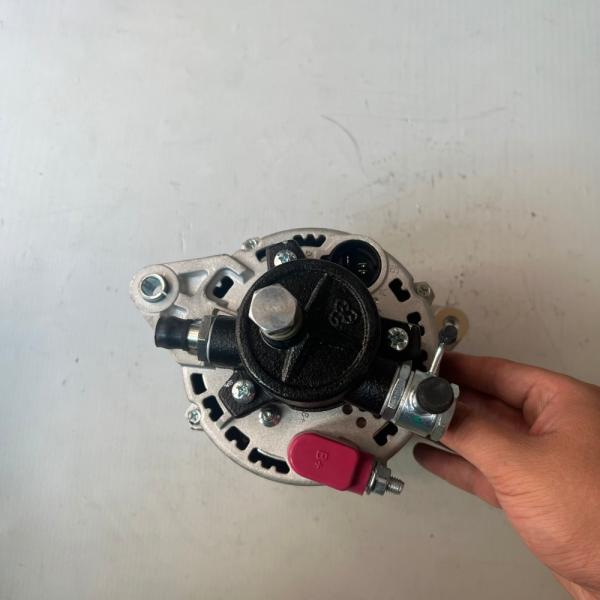 3701100SAW Alternator 14V 80A for JMC Trucks and School Buses