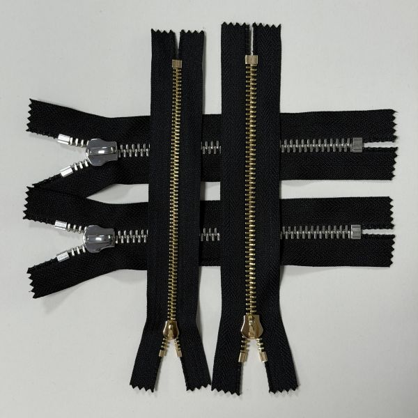 Smooth Y Shaped Metal Zipper #5 Brass Zipper High Load Bearing Capacity