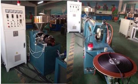 14000 PLC Refrigerator Door Gasket Extrusion Machine PVC Rubber Sealing Production Line