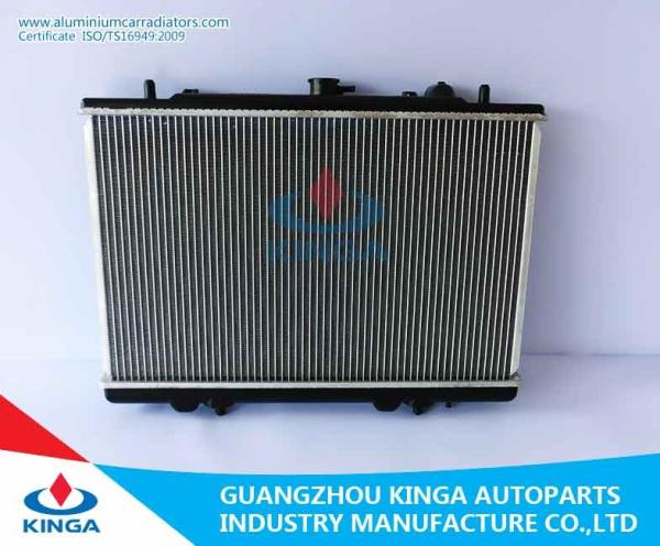 Mitsubishi Pickup L200'96 MT Vehicle Radiators Car Parts Radiator