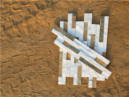 White Yellow Fine Strip Quartzite Stone Veneer for Hotel / Retail Shops Decor