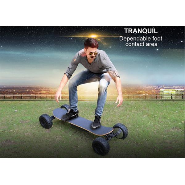 4 Wheel 1000W Carbon Fiber Electric Skateboardreomote Control 30Km Max Mileage